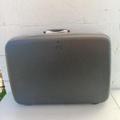 Vintage hard sided luggage - Forecast hygiene case and Samsonite Silhouette Suitcase