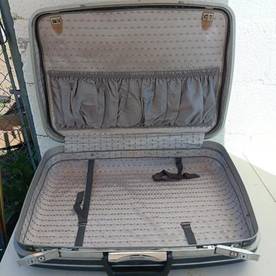 Vintage hard sided luggage - Forecast hygiene case and Samsonite Silhouette Suitcase