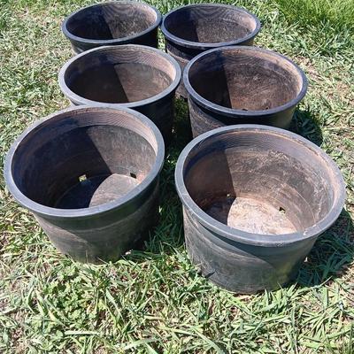 6 Gardening flowerpots - heavy duty black Garden tubs Great for tomato's!