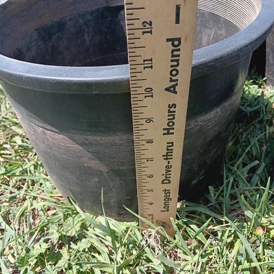 6 Gardening flowerpots - heavy duty black Garden tubs Great for tomato's!