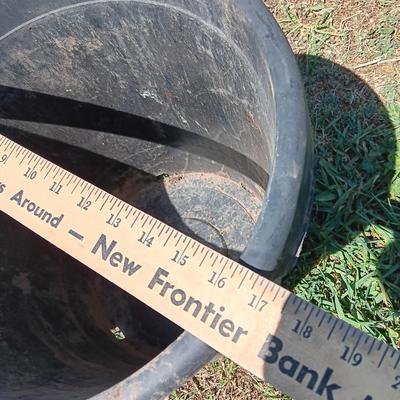 Three Large sized flowerpots - heavy duty black Garden tubs Great for vegetable plants!