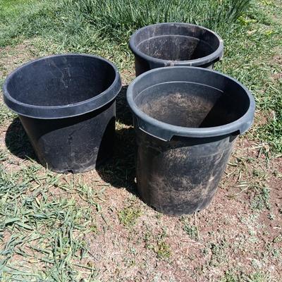 Three Large sized flowerpots - heavy duty black Garden tubs Great for vegetable plants!