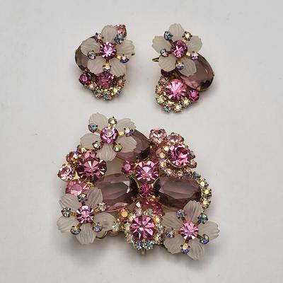 Vintage Juliana Style Pink Rhinestone Brooch Earrings