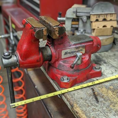 Snap-On 1750 Machinist Swivel Bench Vise