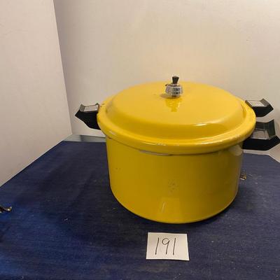 Large Pressure Cooker
