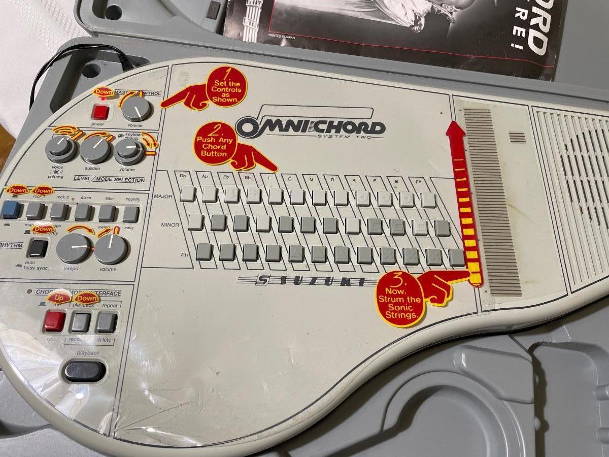Suzuki Omnichord System two