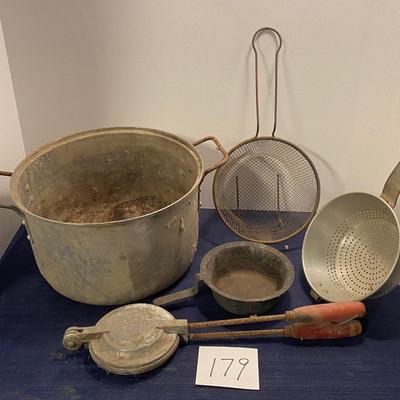 Vintage Kitchen Lot