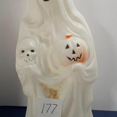 Large Yard Ghost