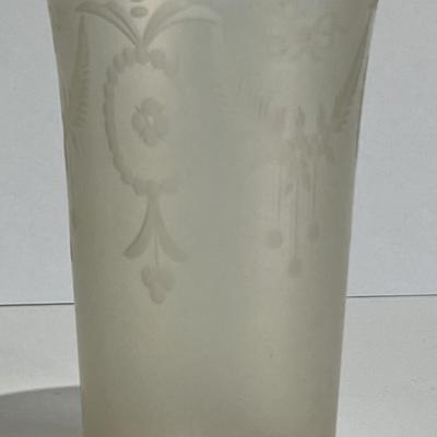 Antique Iridescent Signed Steuben/Hawkes Verre De Soie Water Glass 5" Tall as Pictured. (No Damage but May Need Cleaning).