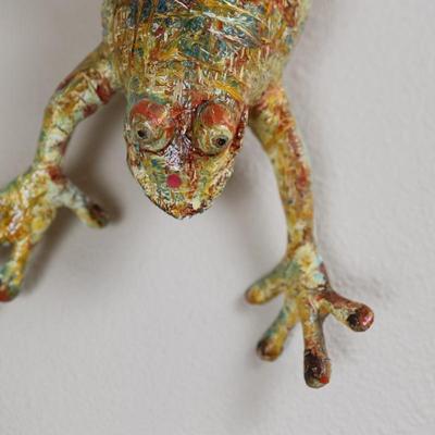 Frog Sculptures (See Description)