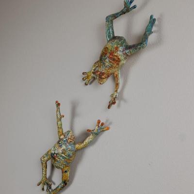 Frog Sculptures (See Description)
