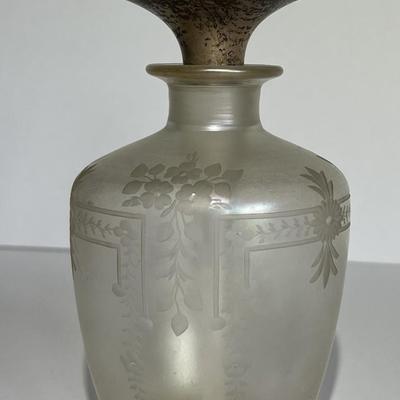 Antique Iridescent Signed Steuben/Hawkes Verre De Soie Perfume Atomizer 5-1/2" Tall w/Silver Stopper as Pictured. (No Damage but May...