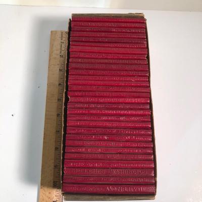 LOT 269B: Antique / Vintage 1920s Little Leather Library - Miniature Classics Published by Robert K. Haas Inc. Publishing