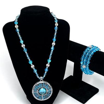 Turquoise Colored Bead Necklace with Pendant and Beaded Bracelet