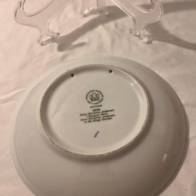 Bing & Grondahl Copenhagen Porcelain and More (PB-DZ)