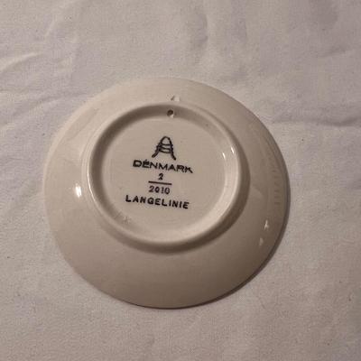 Bing & Grondahl Copenhagen Porcelain and More (PB-DZ)