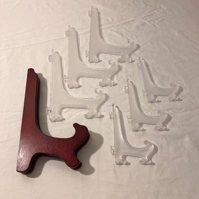 Bing & Grondahl Copenhagen Porcelain and More (PB-DZ)