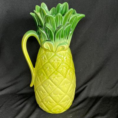 Cemai Pineapple Pitcher