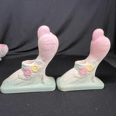 Hull Open rose or Camillia Console set