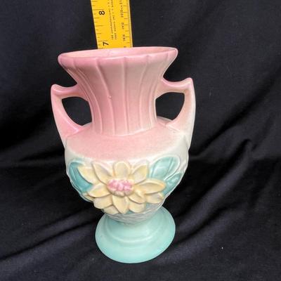 Hull Waterlily vase