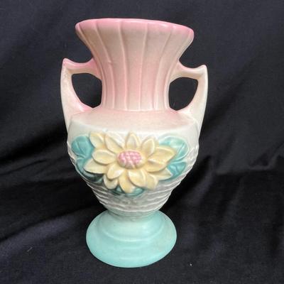 Hull Waterlily vase