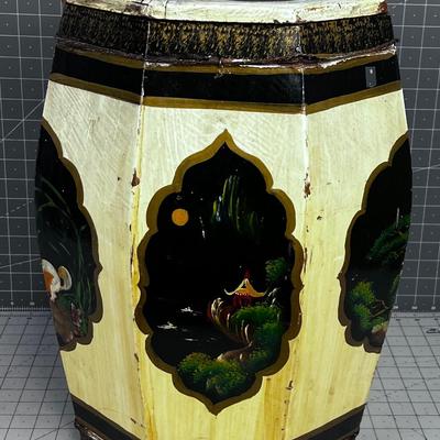 Hand Painted ANTIQUE Asian Box COOL!!!! 