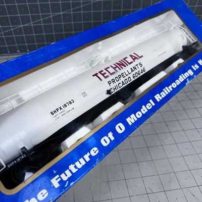TRAIN - O Scale TANK CAR, NEW IN THE BOX 