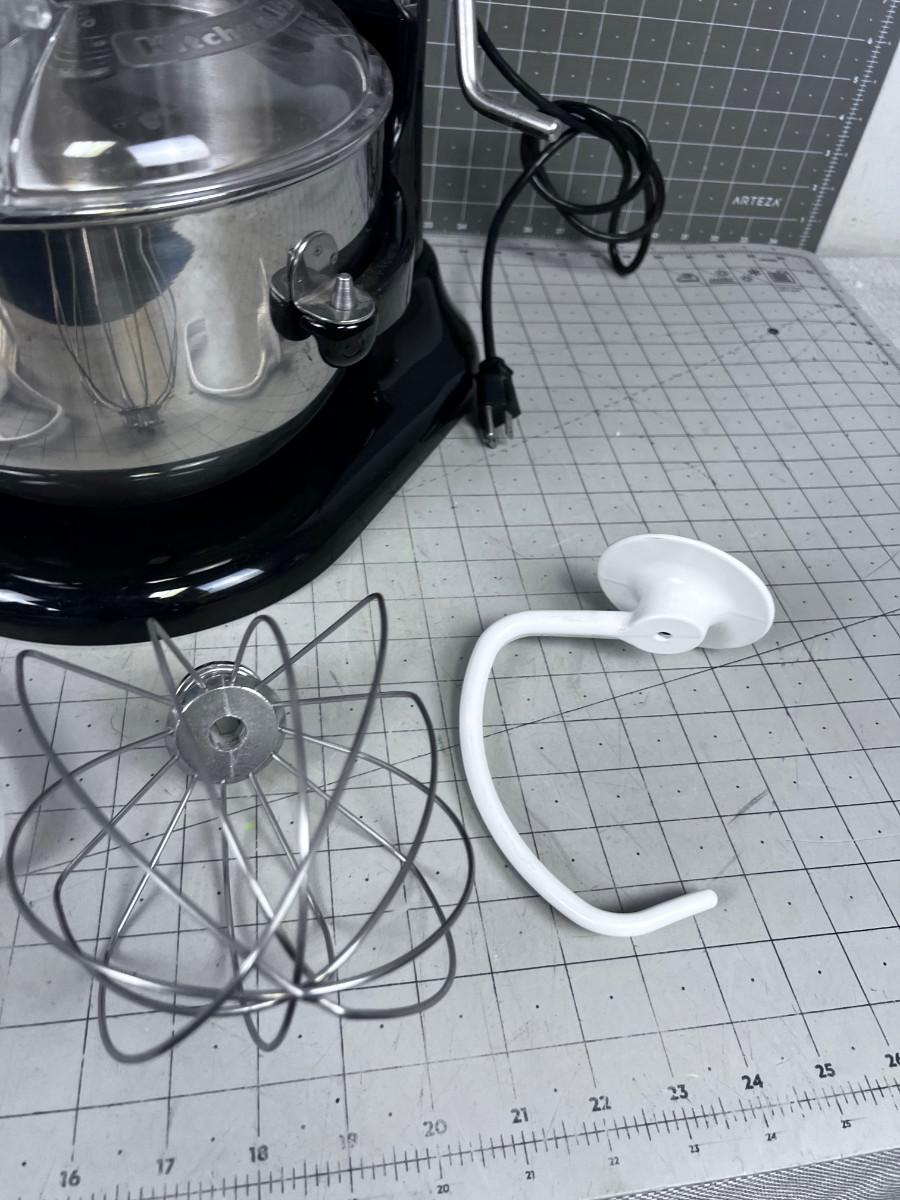 Kitchen Aid Epicurean Mixer, BLACK Professional Mixer