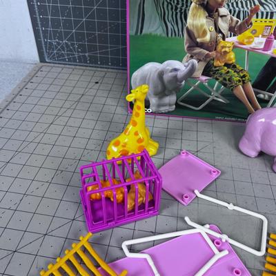 Barbie Animal Care Jungle Adventure