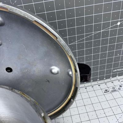 Presto Model 7B 16-Quart Pressure Cooker