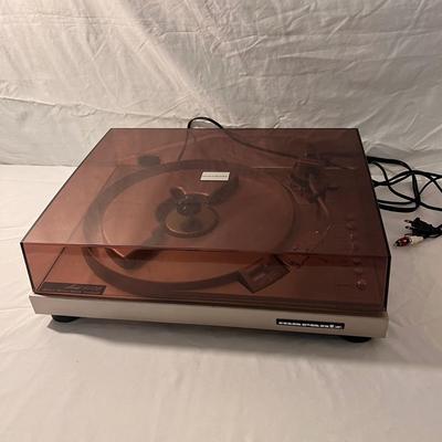 Marantz Record Player and Accessories (PB-DZ)