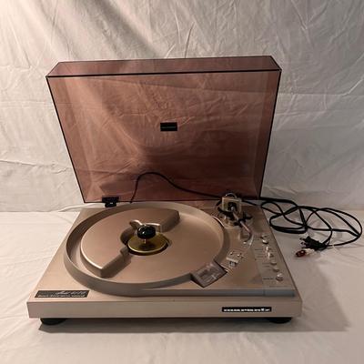 Marantz Record Player and Accessories (PB-DZ)