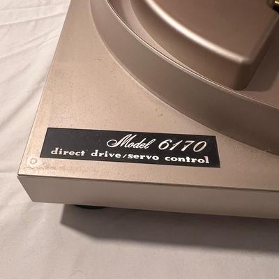 Marantz Record Player and Accessories (PB-DZ)