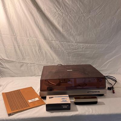 Marantz Record Player and Accessories (PB-DZ)