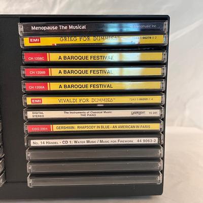 Yamaha Compact Disc Player and More (PB-DZ)