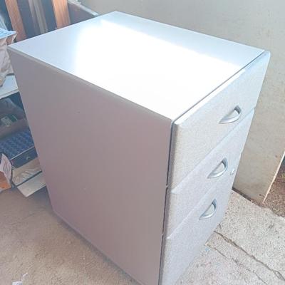Three drawer filing cabinet on wheels