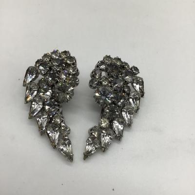 Vintage Rhinestone clip on costume Earrings