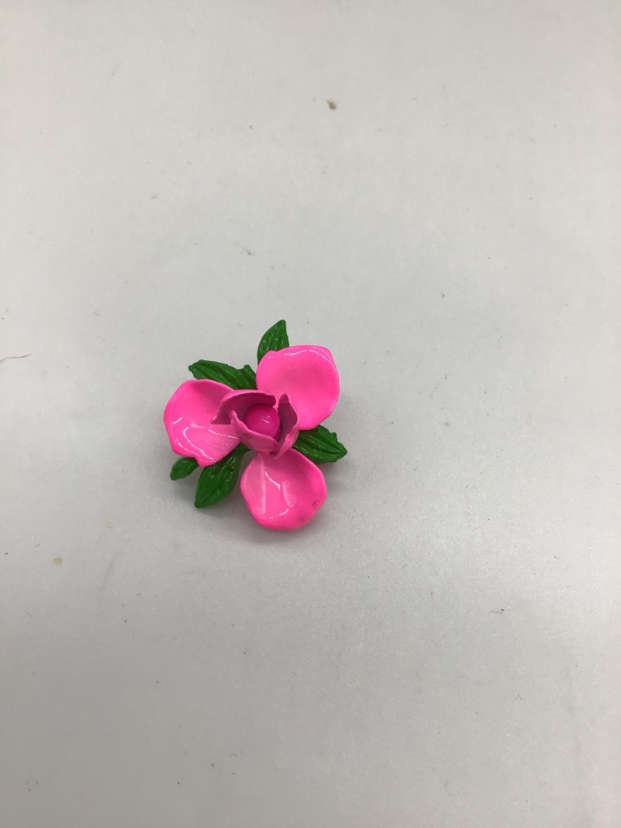 Hot pink flower pin