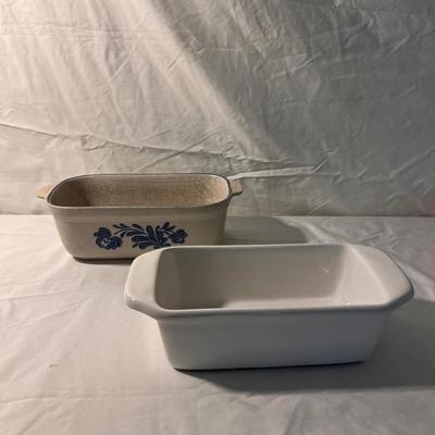 Cake Boss Cake Holder and Various Baking Dishes (PB-DZ)
