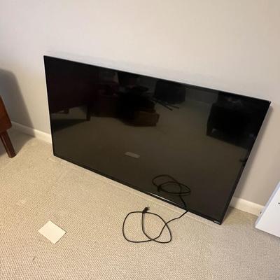Vizio 55” Smart TV w/ Wall Mount & More (B2-MK)