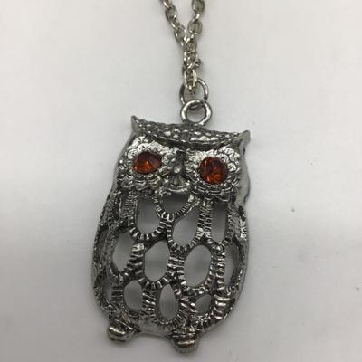 Orange eyed owl necklace