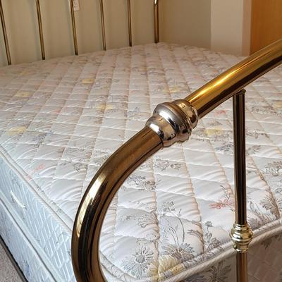 Brass Frame Bed Serta Queen Mattress