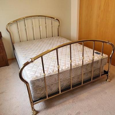 Brass Frame Bed Serta Queen Mattress