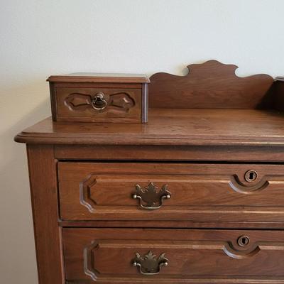 Antique Bedroom Dresser