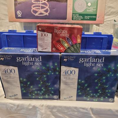 Spiral Multicolored Light Christmas Tree and String Lights (LR-CE)