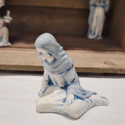 Handmade Nativity Scene with Signed Ceramic Figurines (DR-CE)
