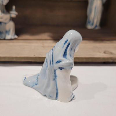 Handmade Nativity Scene with Signed Ceramic Figurines (DR-CE)