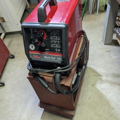 Like New Lincoln Electric Weld-Pak 100