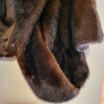 Gorgeous Dark Brown Mink Stole Shawl