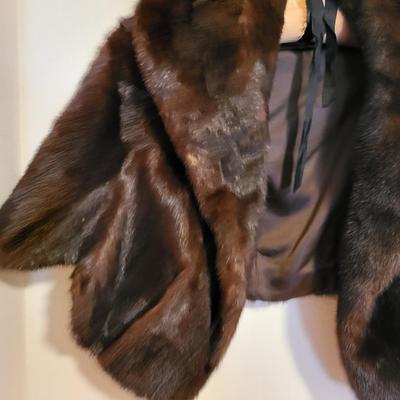 Gorgeous Dark Brown Mink Stole Shawl